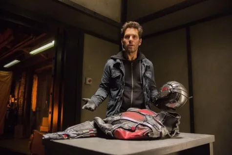 Paul Rudd đảm nhiệm nhân vật chính Scott Lang trong phim Ant-Man Paul Rudd đảm nhiệm nhân vật chính Scott Lang trong phim Ant-Man