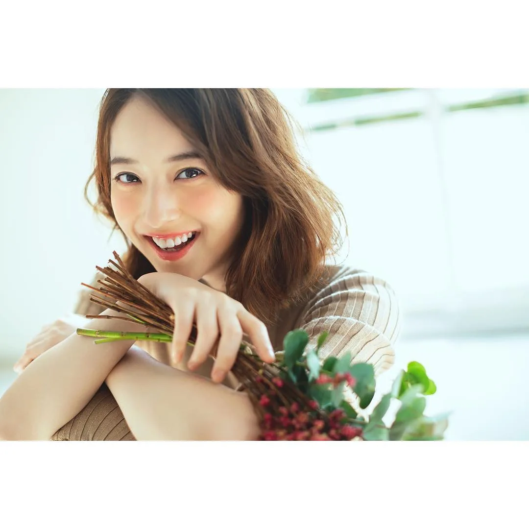 diễn viên nhật - sasaki xinh đẹp