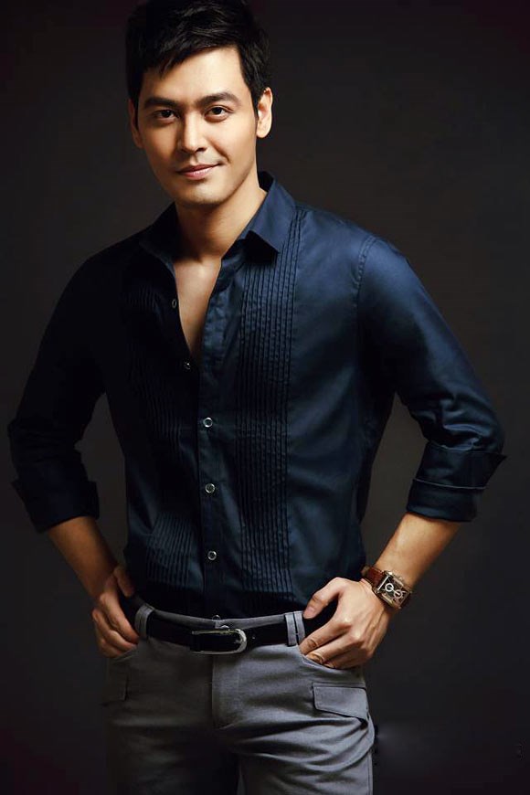 MC Phan Anh.