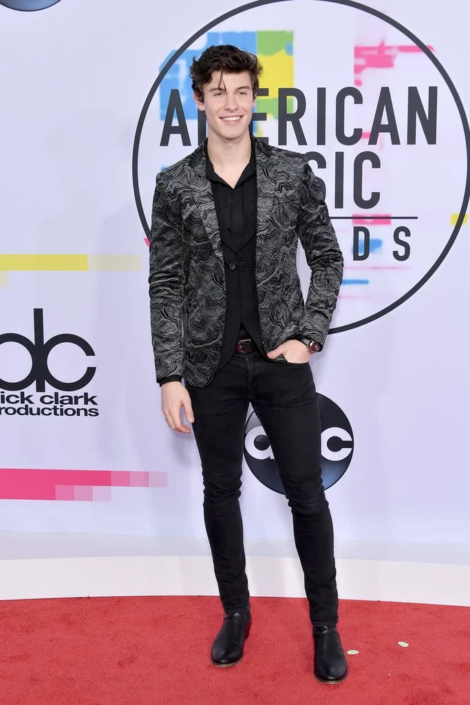 shawn-mendes-2-elle-man