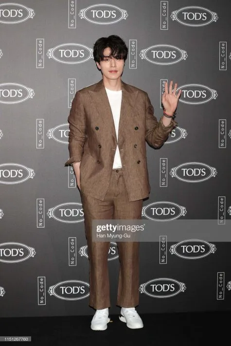 Lee Dong-Wook xếp vị trí thứ 7 trong bảng xếp hạng sao nam mặc đẹp của tuần. Ảnh: Getty