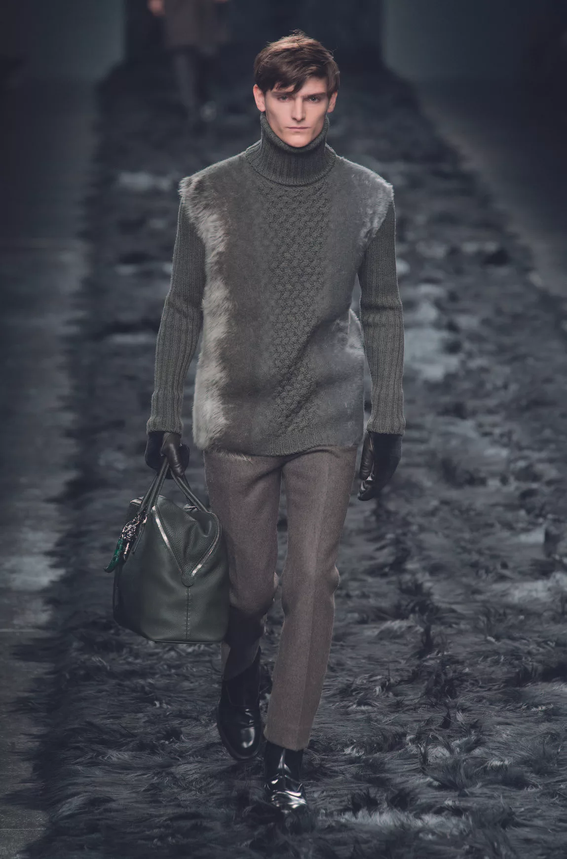 áo lông thú của Fendi
