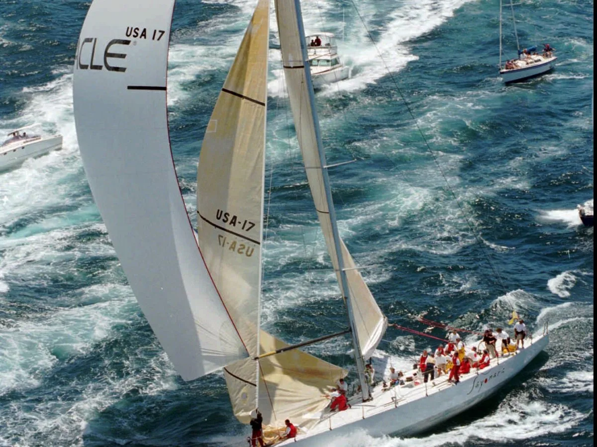 ti phu larry ellison - Ian Mainsbridge AP Images - elle man 29