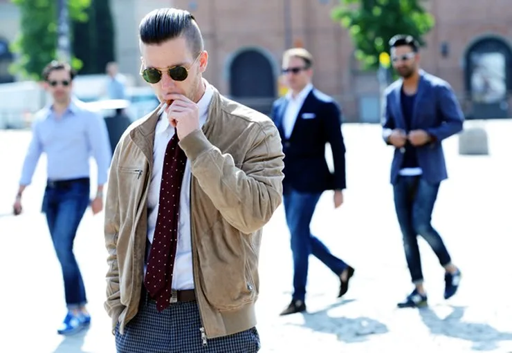 ao khoac bomber - ELLE Man 14