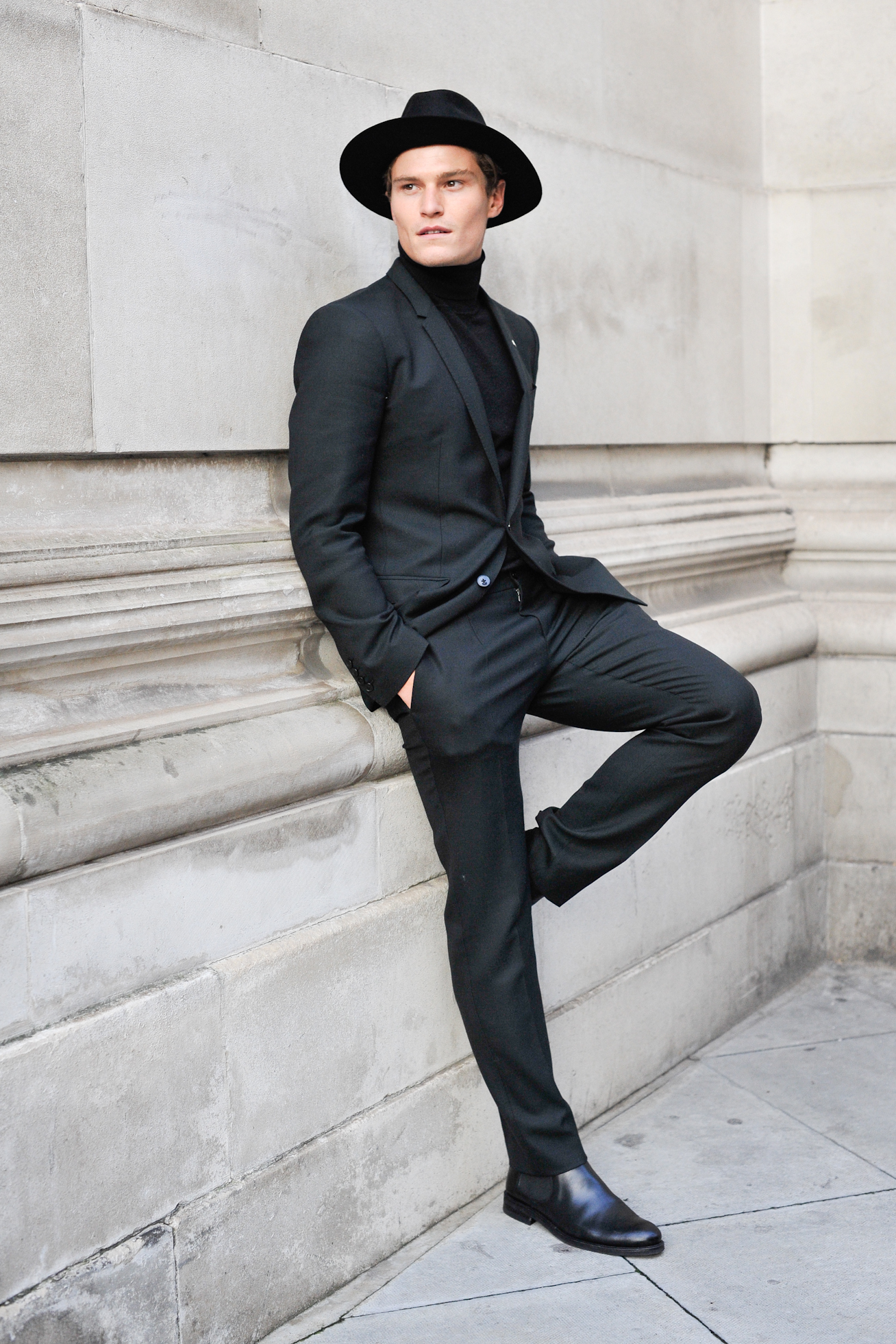 giay chelsea boots- elle man 8