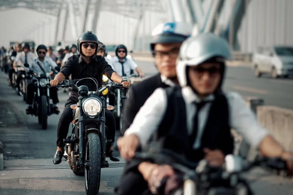distinguished gentleman's ride - elle man 21