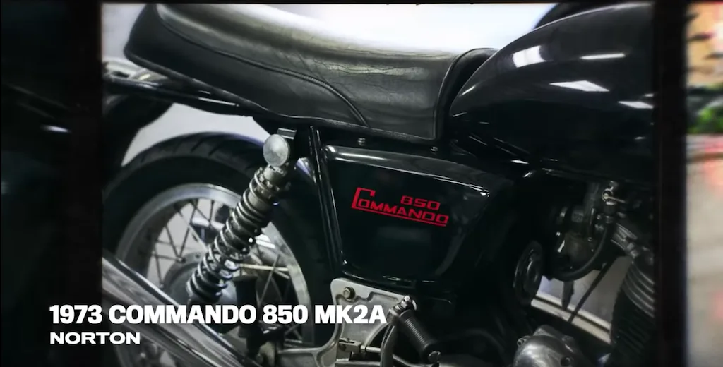 chiếc xe moto commando 850 mk2a diễn viên Keanu Reeves