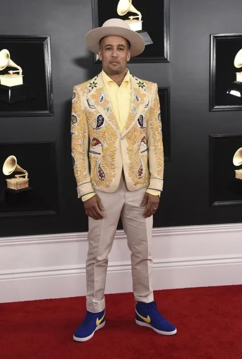 thoi trang tham do - elle man - grammy 2019 (18)