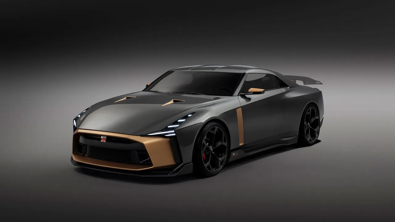Nissan GT-R50 là siêu phẩm đánh dấu 50 năm hợp tác của hai công ty ông lớn từ Nhật và Ý. Ảnh: Motor 1