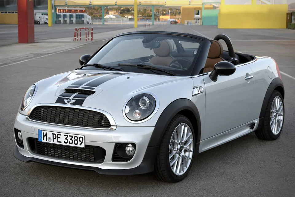 thi truong xe hoi MINI Roadster - elle man 1
