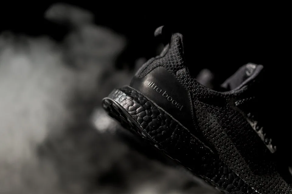 giay the thao adidas 2017 - HAVEN x adidas Consortium Ultra Boost Uncaged - elle man 3