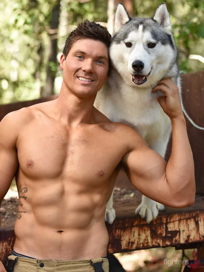 linh cuu hoa - australian firefighter calender 2019 - elle man 45