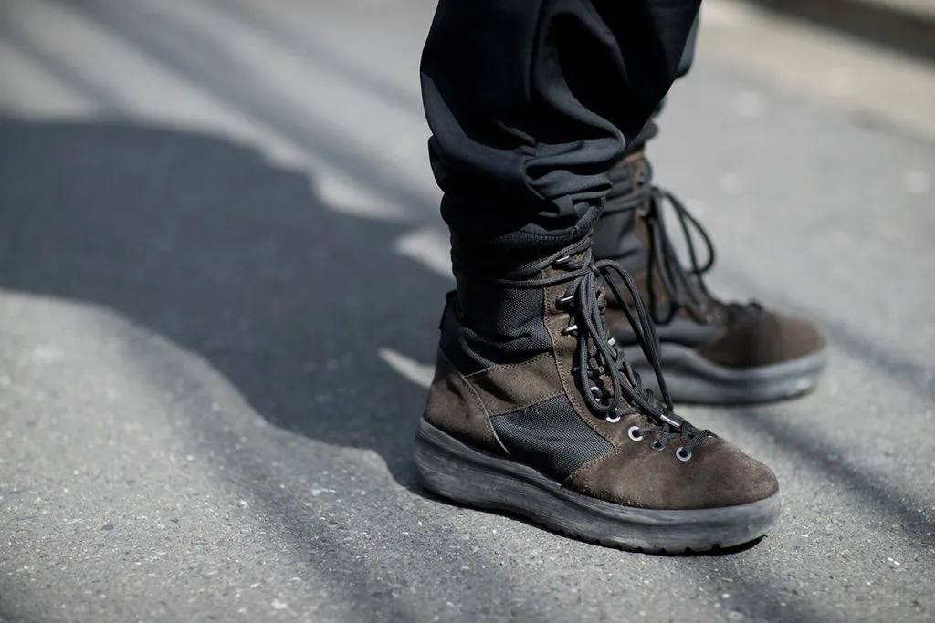 Top những đôi sneaker đáng chú ý nhất tại Tokyo Fashion Week 2017