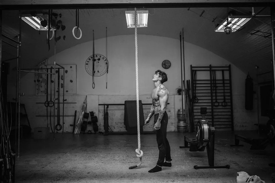 bi quyet tap the duc tu hlv rieng cua hoang than a rap - elleman 3