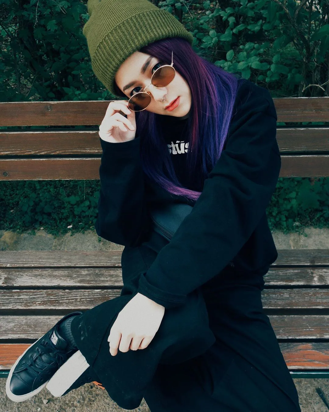 nữ dj xinh đẹp - ray ray diện đồ đen