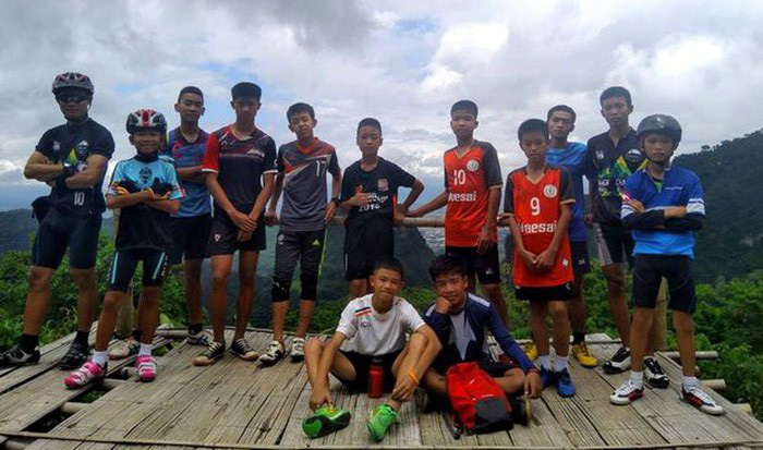đội bóng nhí thái lan elle man 4