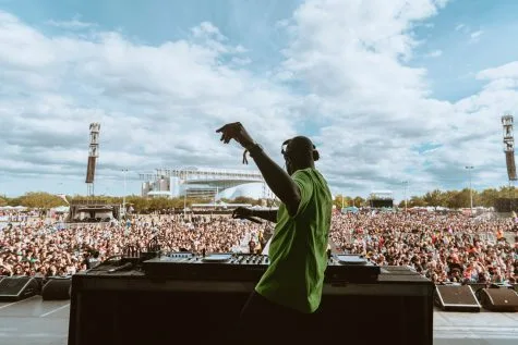 ca si travis scott elle man