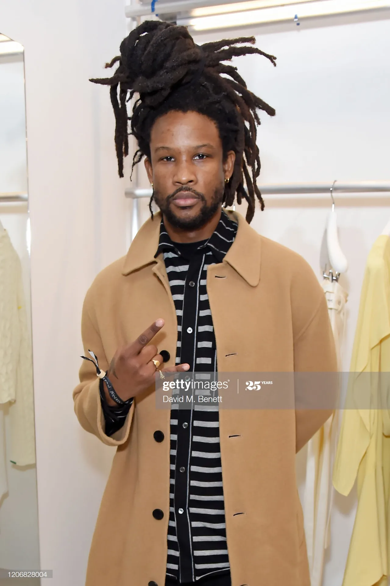 akinola davies jr 2-elleman-0320