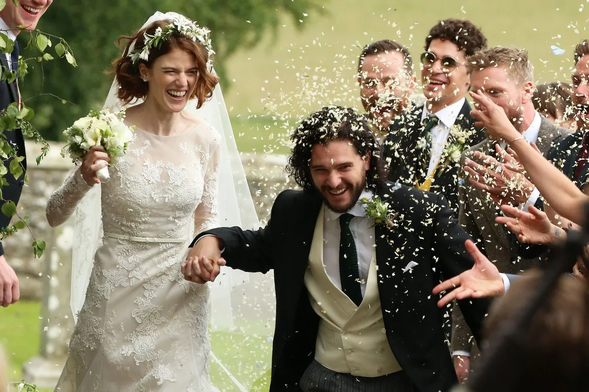 kit harrington - splash news - elle man 6