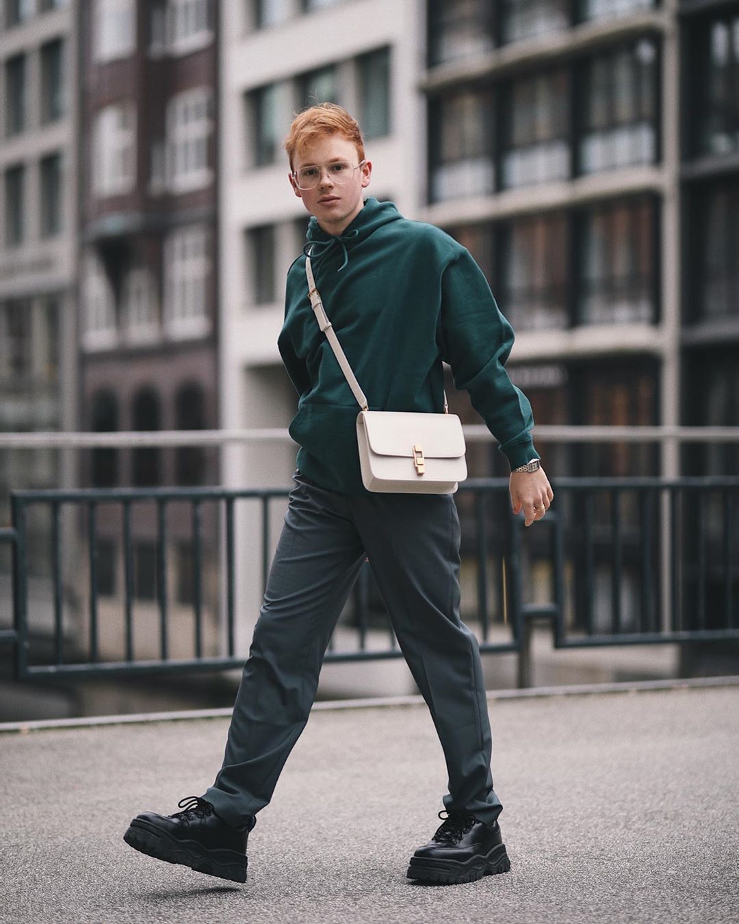 erik scholz 1-elleman-0220