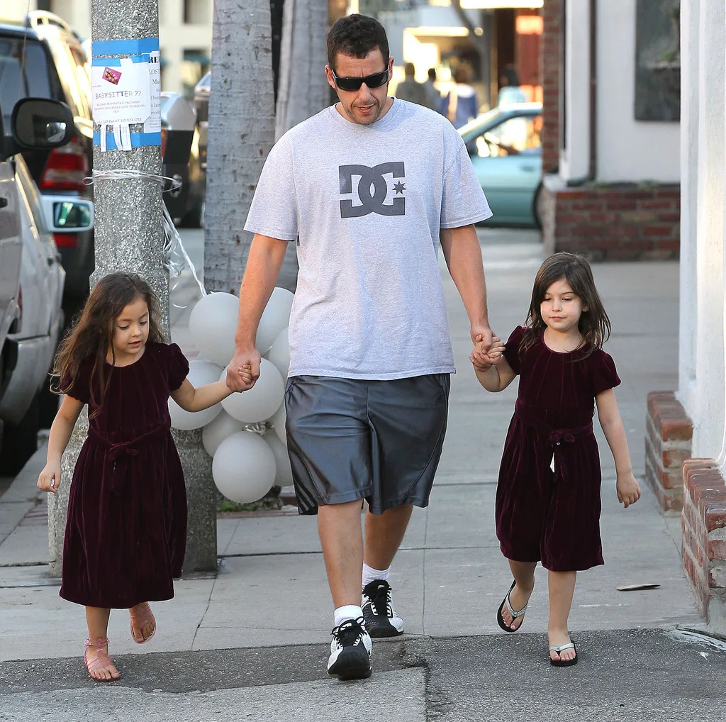 adam sandler - elle viet nam