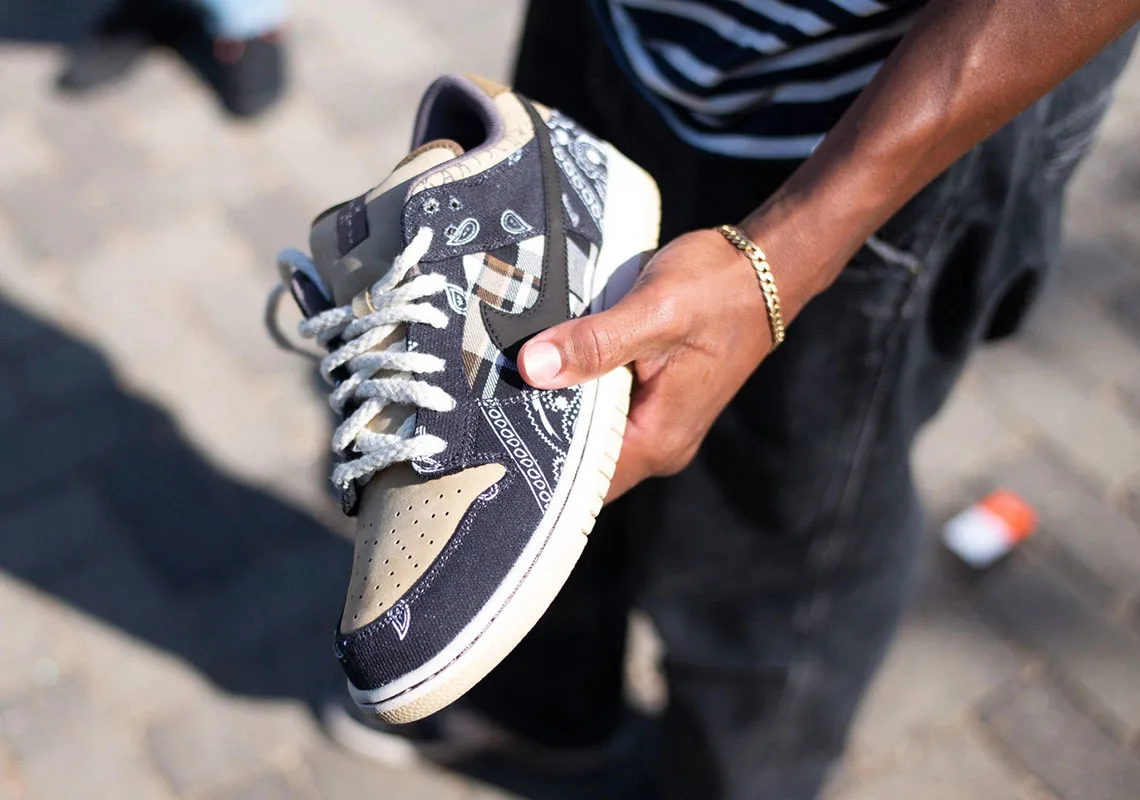 travis-scott-antidote-elleman-0320-sneaker news