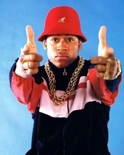 mu bucket - kangol - elle man 1