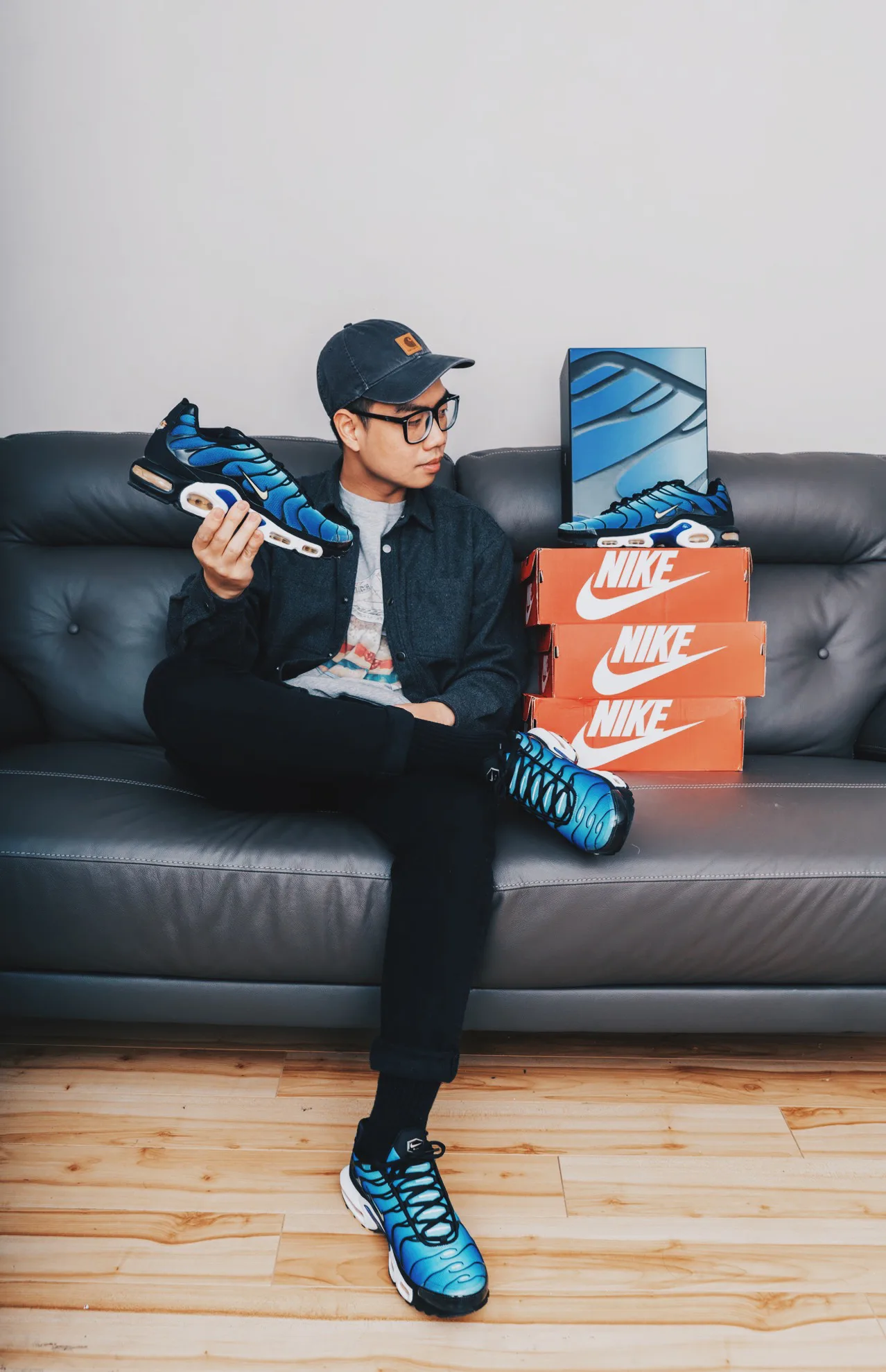 Saigon-needs-more-air-elle-man-Phong-2-Air-Max-Plus