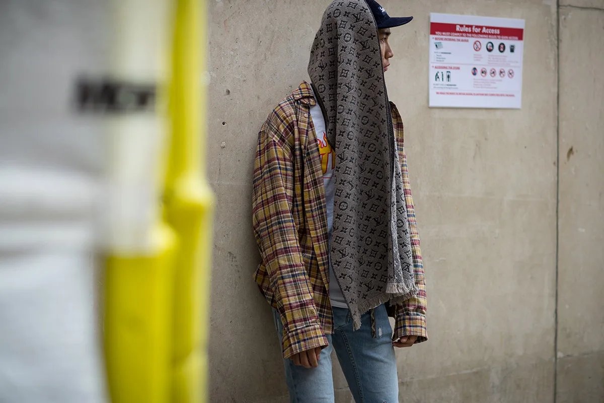 louis vuitton x supreme - london - elle man 7