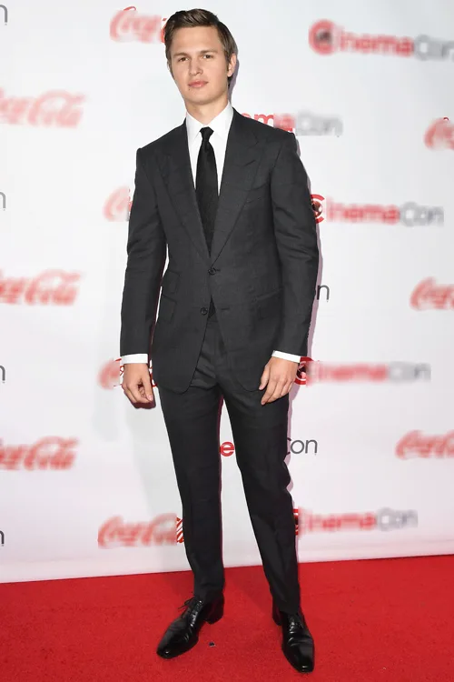 phong cach thoi trang-ansel-elgort-elle man 9