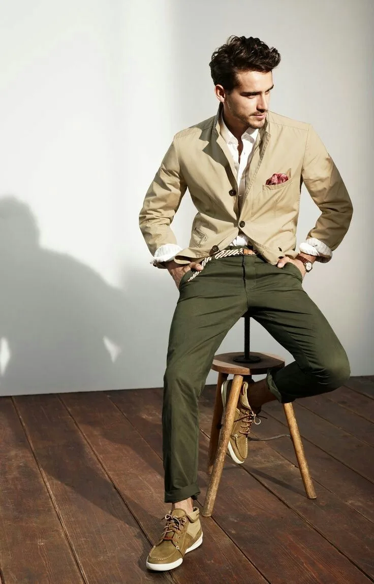 Kết hợp cùng áo blazer để trở nên thanh lịch trong những buổi tiệc quan trọng. Ảnh: Pinterest