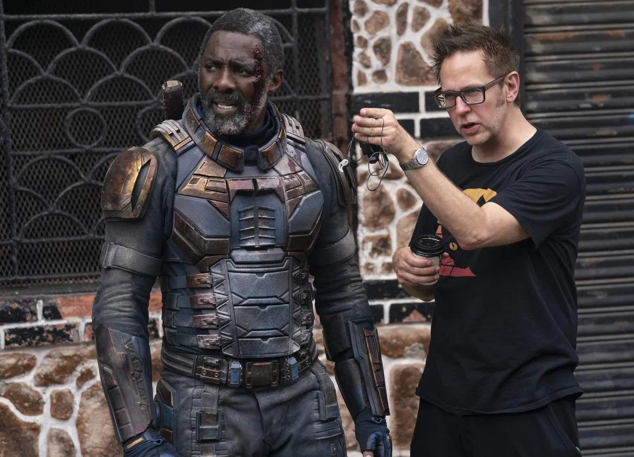 Nam diễn viên Idris Elbba và đạo diễn James Gunn.