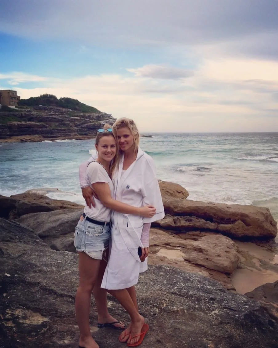 Ảnh: Instagram @lara_stone