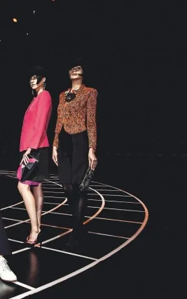 Buổi trình diễn One Night Only của Giorgio Armani tại Thượng Hải Buổi trình diễn One Night Only của Giorgio Armani tại Thượng Hải