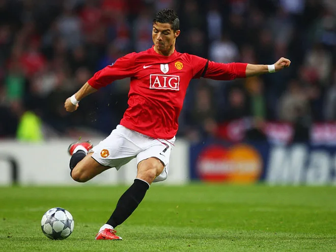 Cristiano Ronaldo - ELLE Man 2