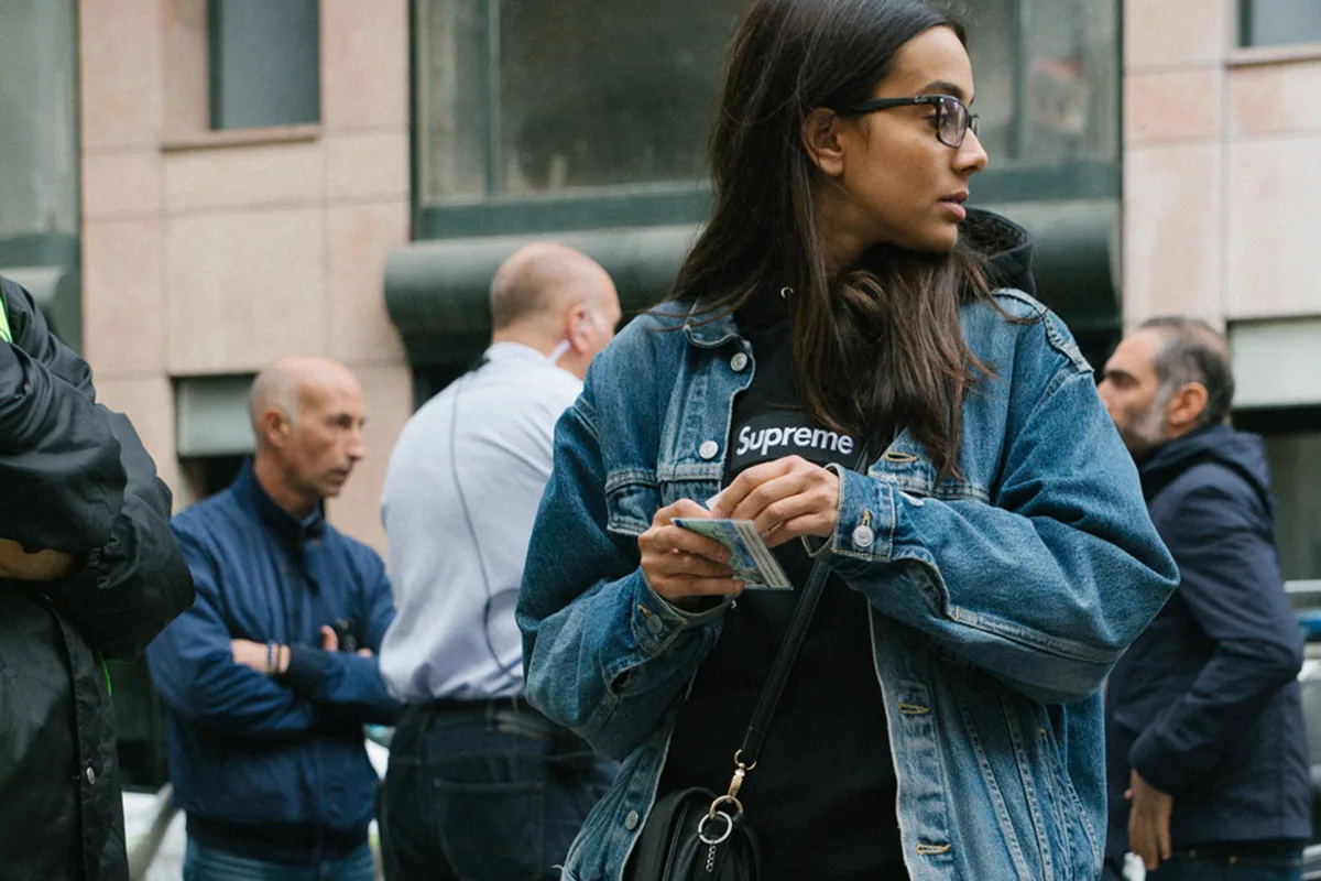 louis vuitton x supreme - paris- elle man 4