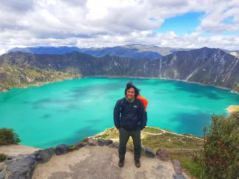 Hồ núi lửa Quilotoa trên dãy Andes, Ecuador
