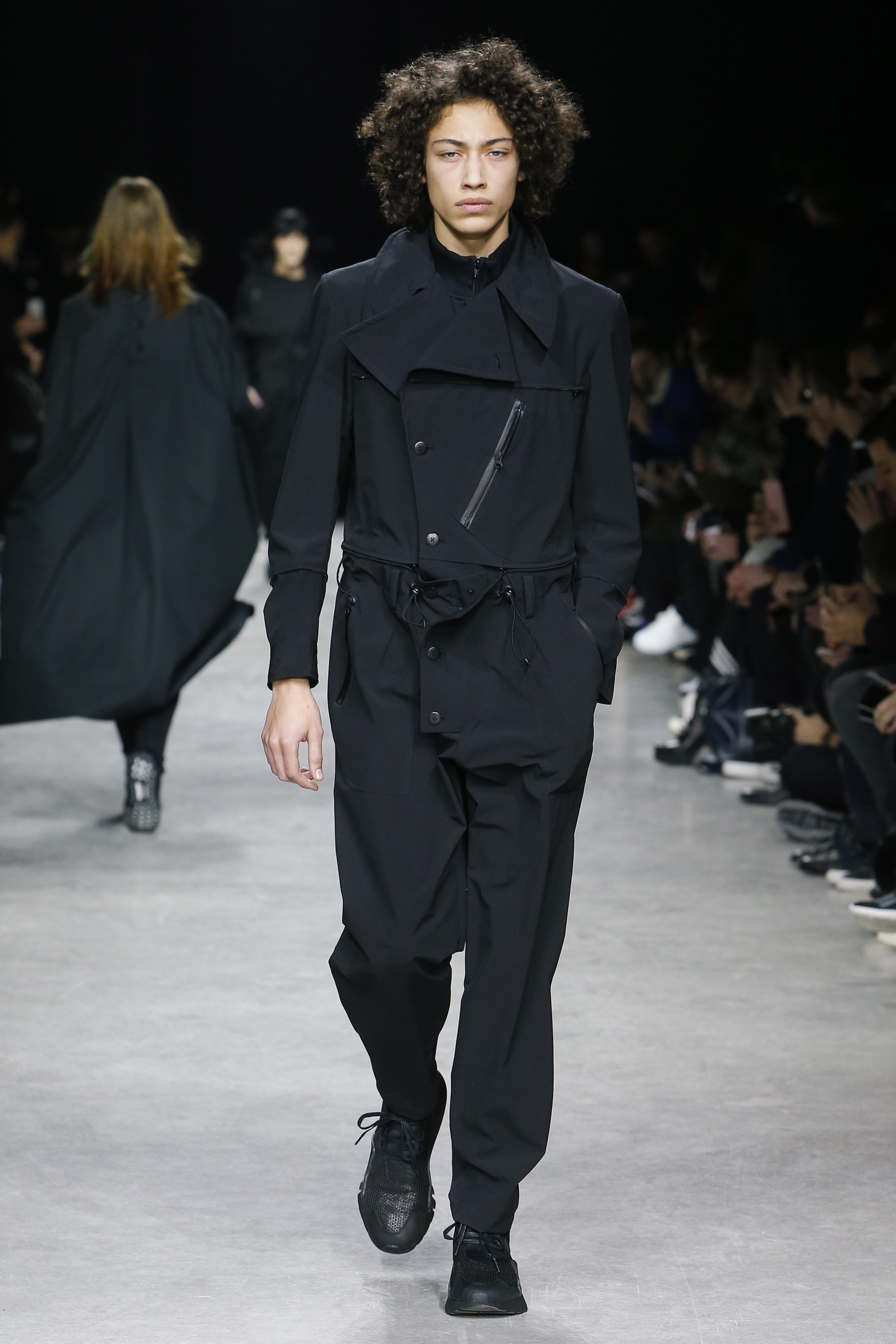 4 cái tên xây dựng nên xu hướng thời trang Urban Techwear - ELLE Man123