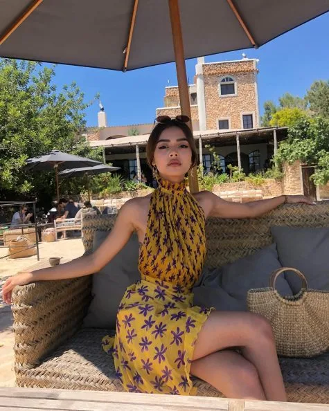 Ành: Instagram @lilymaymac