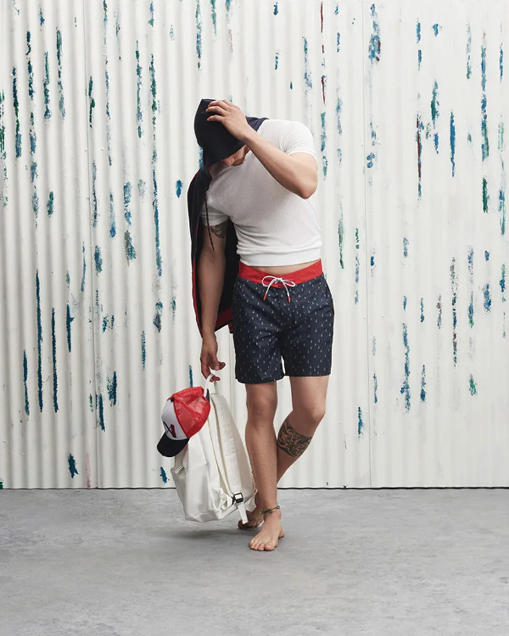 Armani Exchange - slim T-shirt & shorts - elle man 1