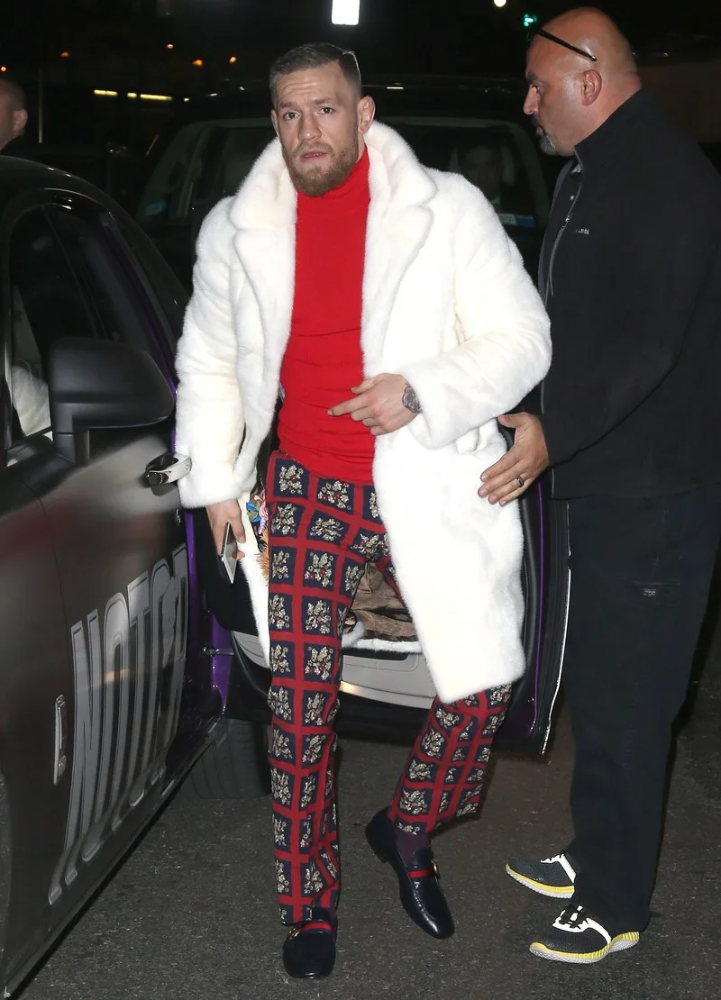 conor mcgregor phong cach thoi trang - elle man 10