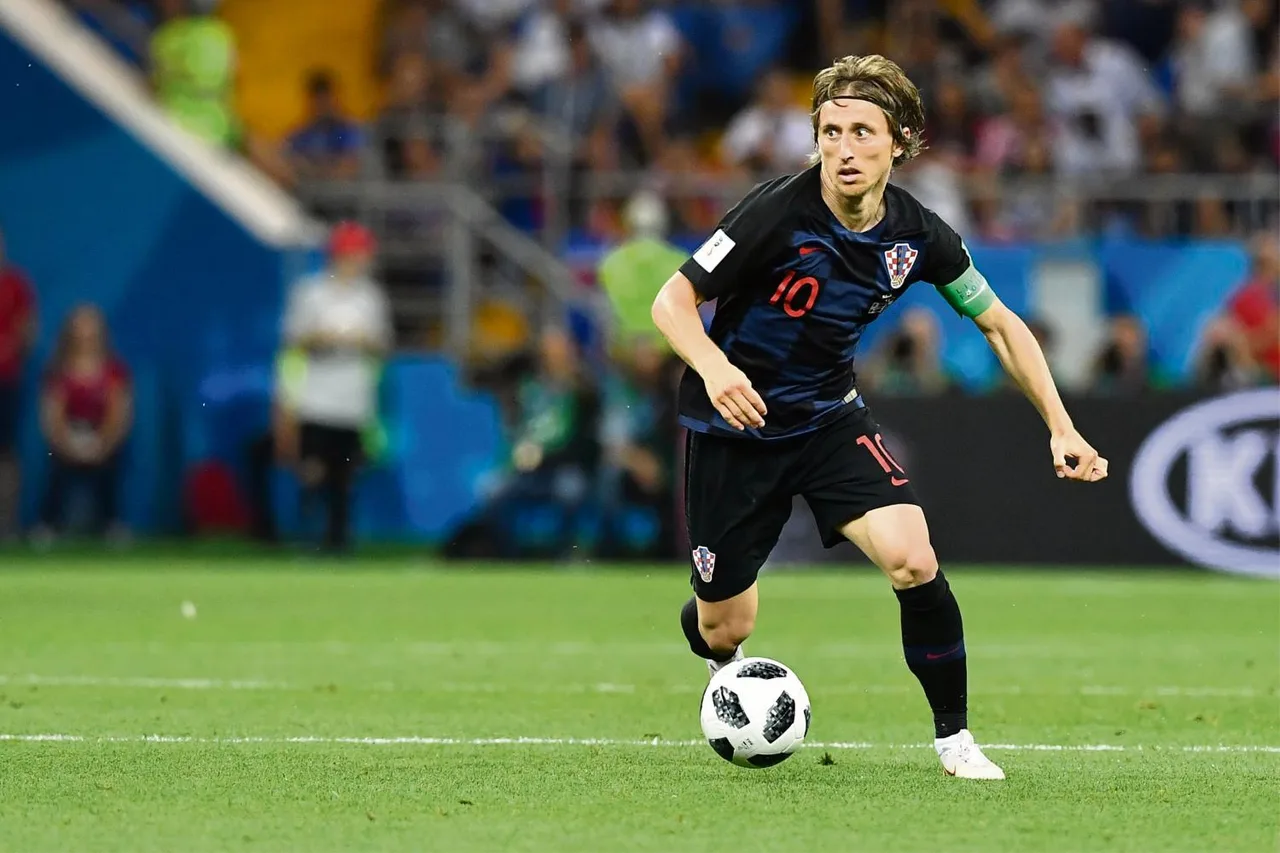 Luka Modric - ELLE Man -9