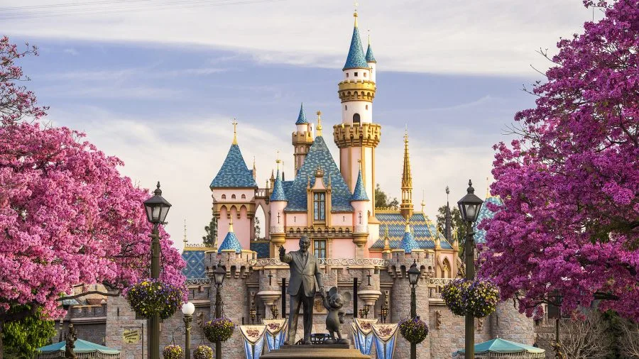 Câu chuyện kinh doanh: Walt Disney.