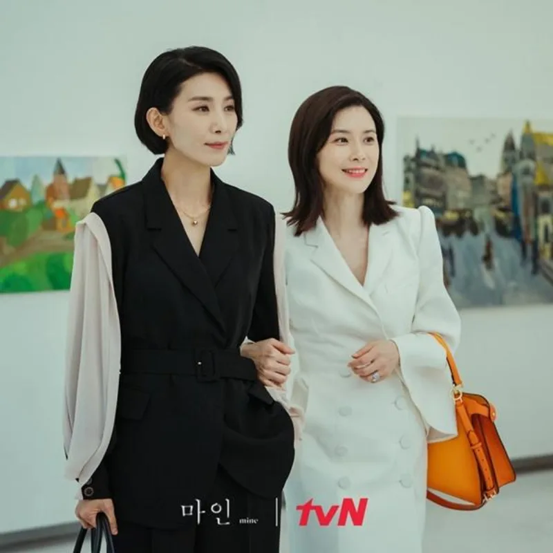 dien vien kim seo hyung elle 4