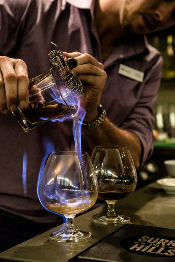 đi bar - cocktail - elle man