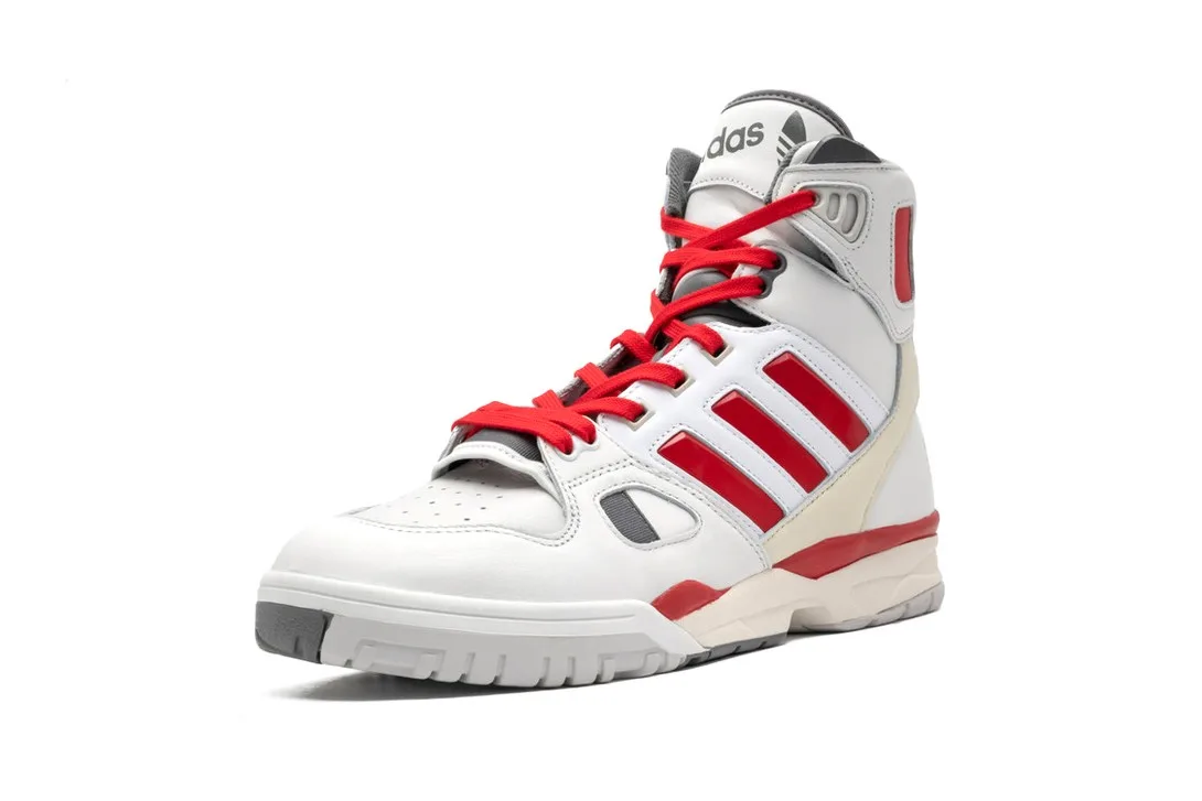 giay the thao hot 5-11.10.2020- adidas-originals-kc-torsion-artillery-white-red-black-wyld-stallyns-bill-elle man (5)