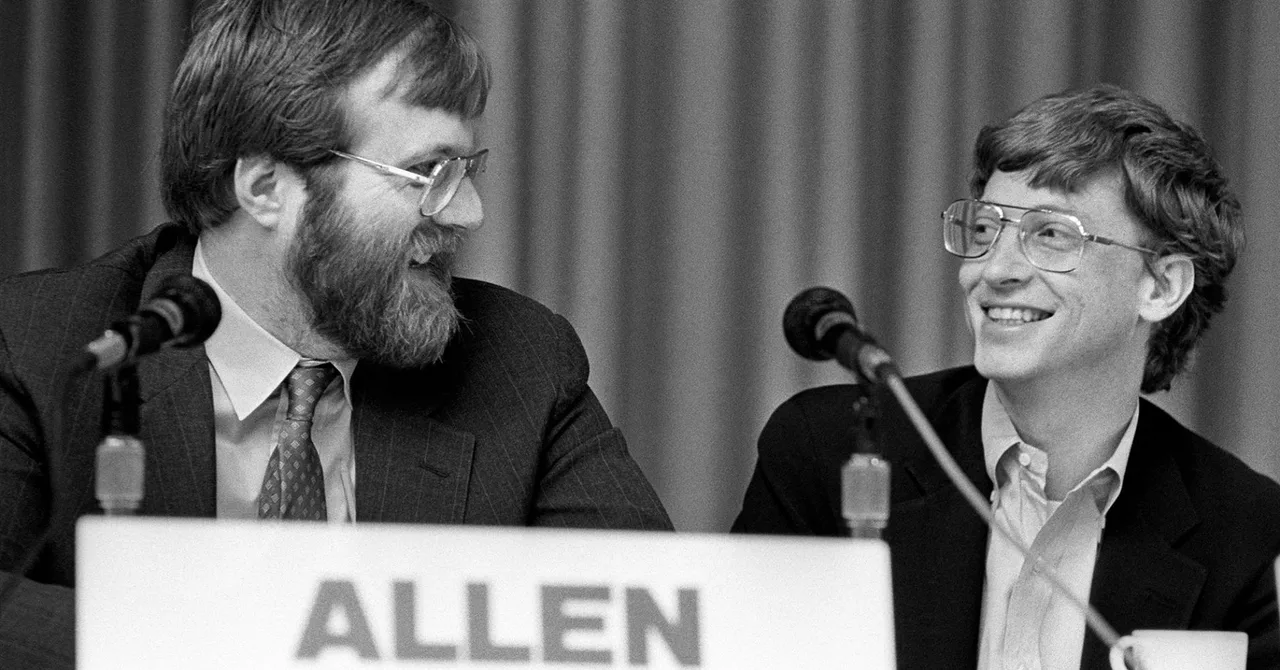 Microsoft tồn tại là nhờ vào Pau Allen và Bill Gates. Ảnh: CNBC.com