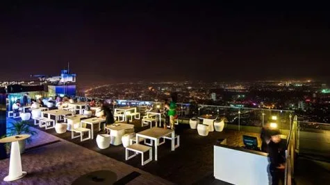 Cái lạnh pha lẫn cái lãng mạn