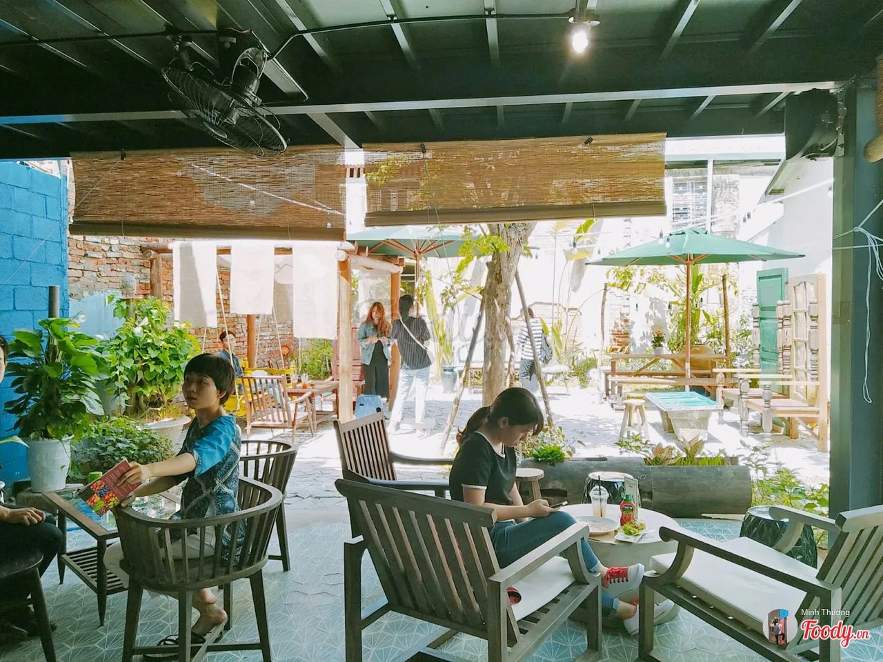 7-cafe-da-nang-elleman-2