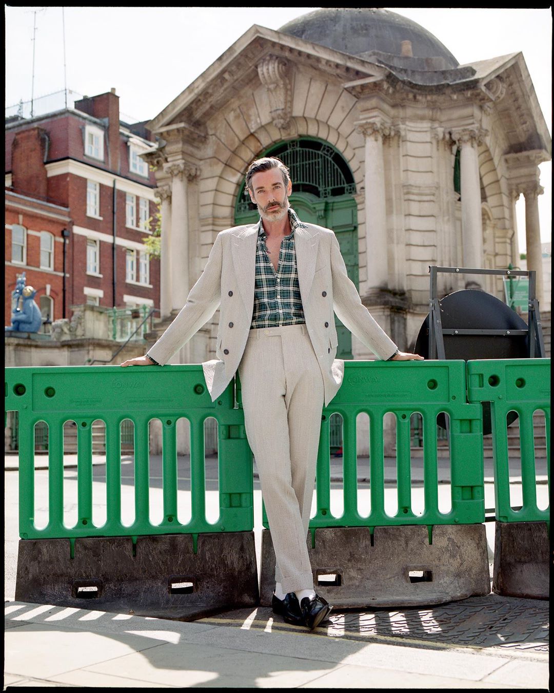 richard biedul 020820 1-sao nam mac dep-elleman-0820